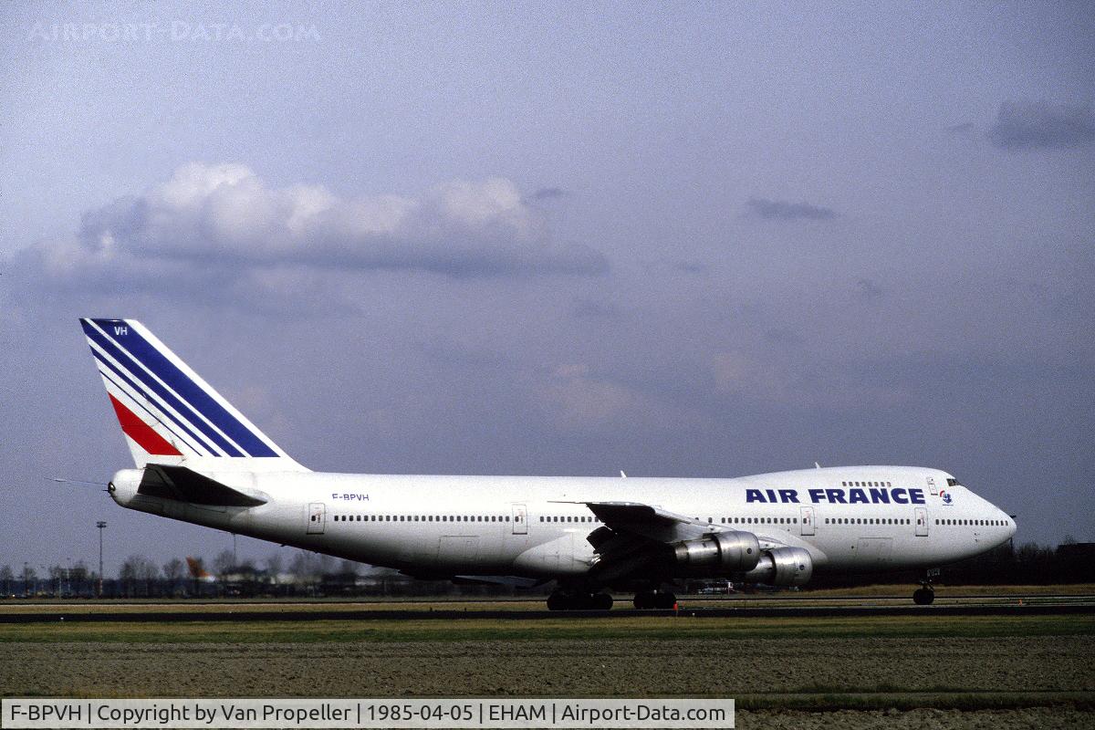 F-BPVH, 1972 Boeing 747-128 C/N 20378, Air France Boeing 747-128 landing at Schiphol airport, the Netherlands, 1987