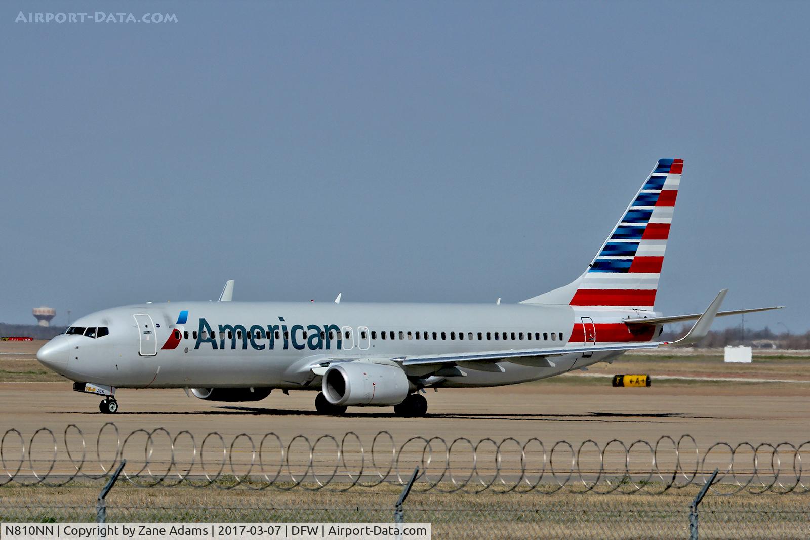 N810NN, 2009 Boeing 737-823 C/N 33207, Departing DFW Airport