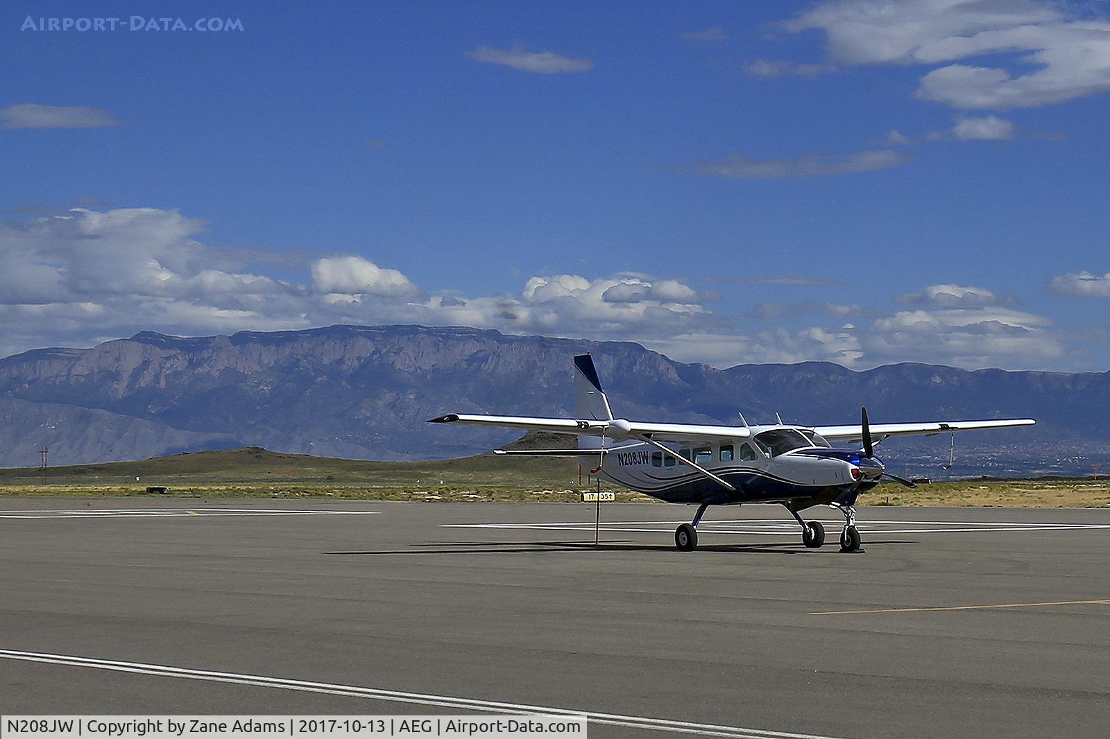 N208JW, 1989 Cessna 208 Caravan 1 C/N 20800166, On the ramp at Double Eagle Airport