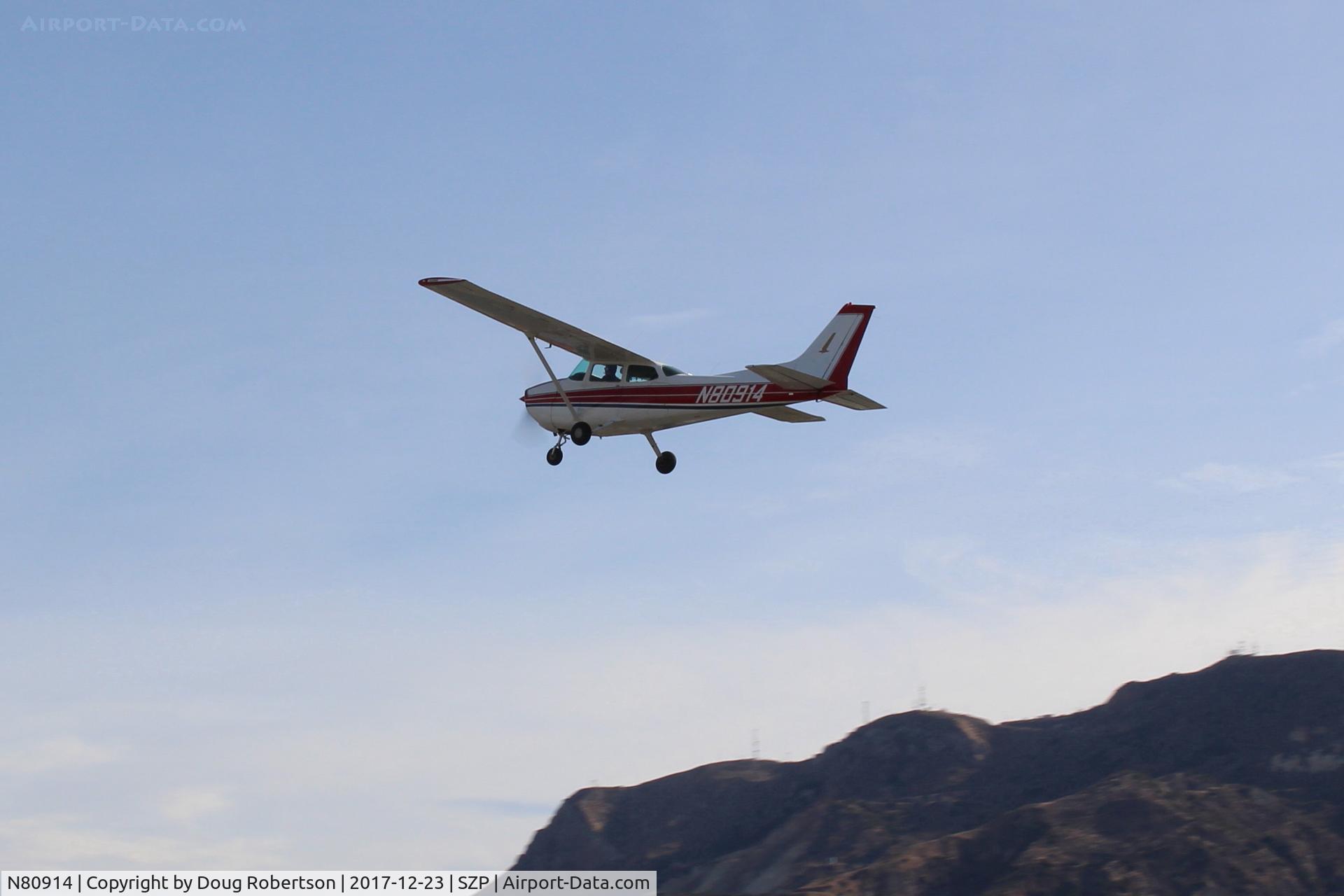 N80914, 1976 Cessna 172M C/N 17266799, 1976 Cessna 172M SKYHAWK, Lycoming O-320-E2D 150 Hp, takeoff climb Rwy 04