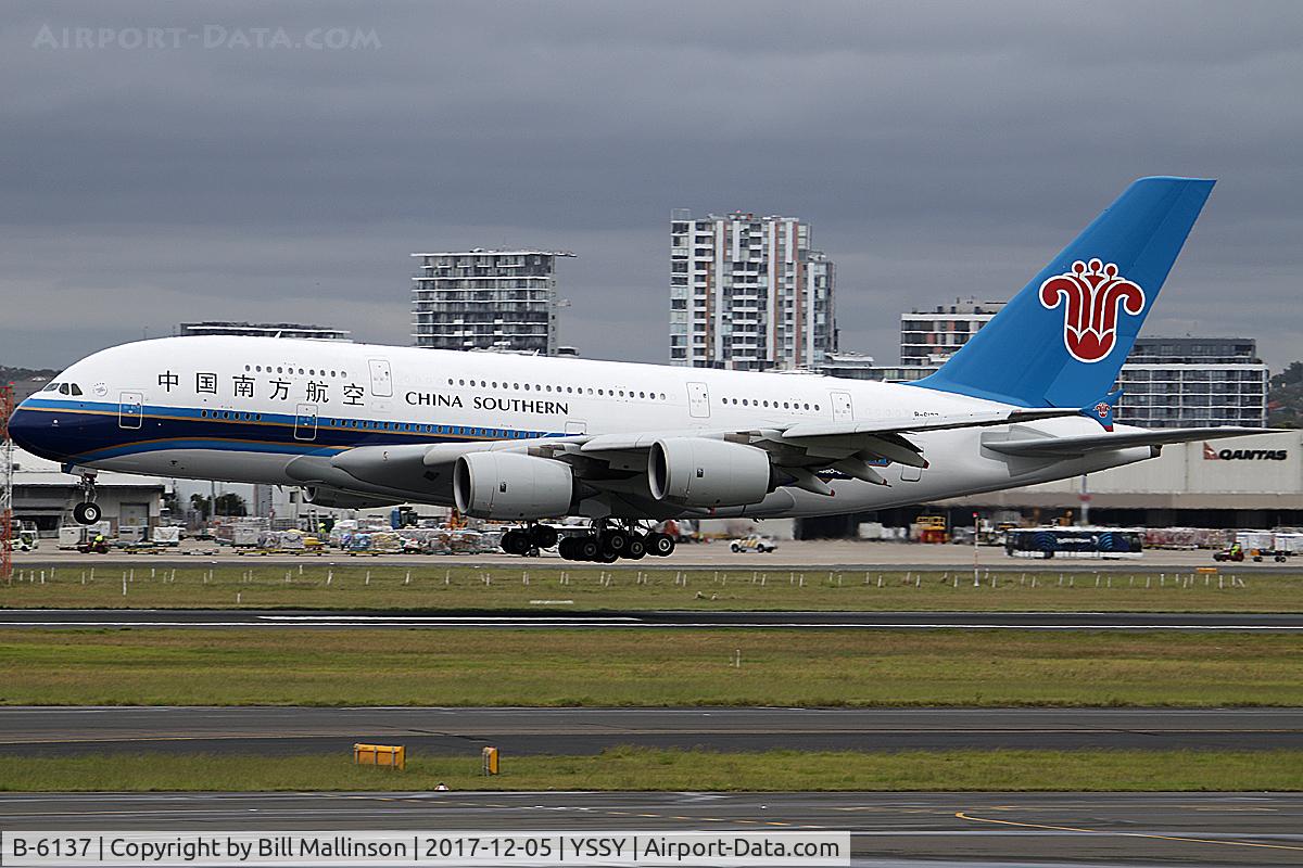 B-6137, 2011 Airbus A380-841 C/N 036, ONTO 16R
