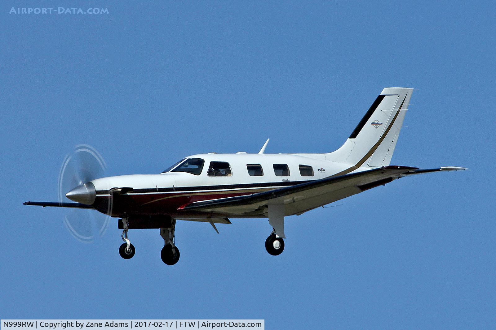 N999RW, 2001 Piper PA-46-500TP C/N 4697037, At Meacham Field - Fort Worth, TX