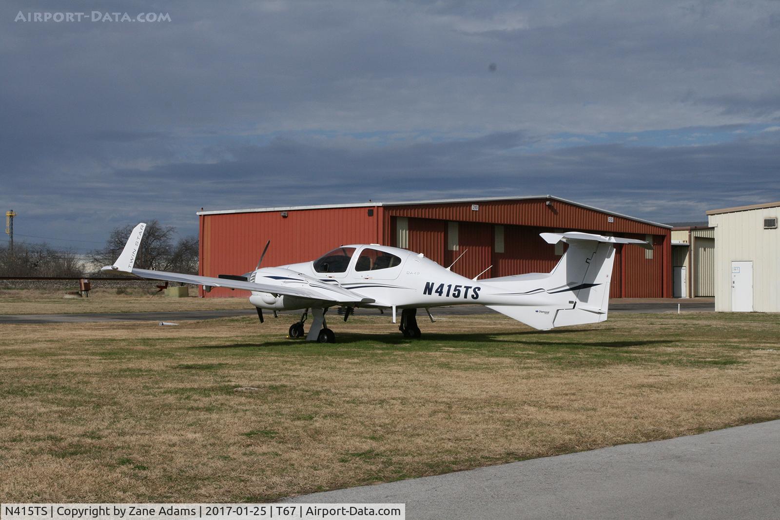 N415TS, 2006 Diamond DA-42 Twin Star C/N 42.AC015, At Hicks Field - Fort Worth, TX
