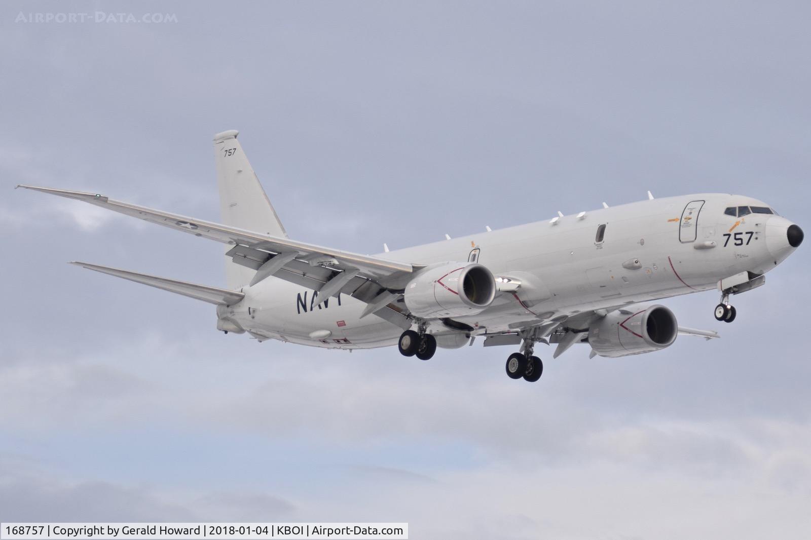 168757, 2014 Boeing P-8A Poseidon C/N 42253, On approach to RWY 10R. VP-4 