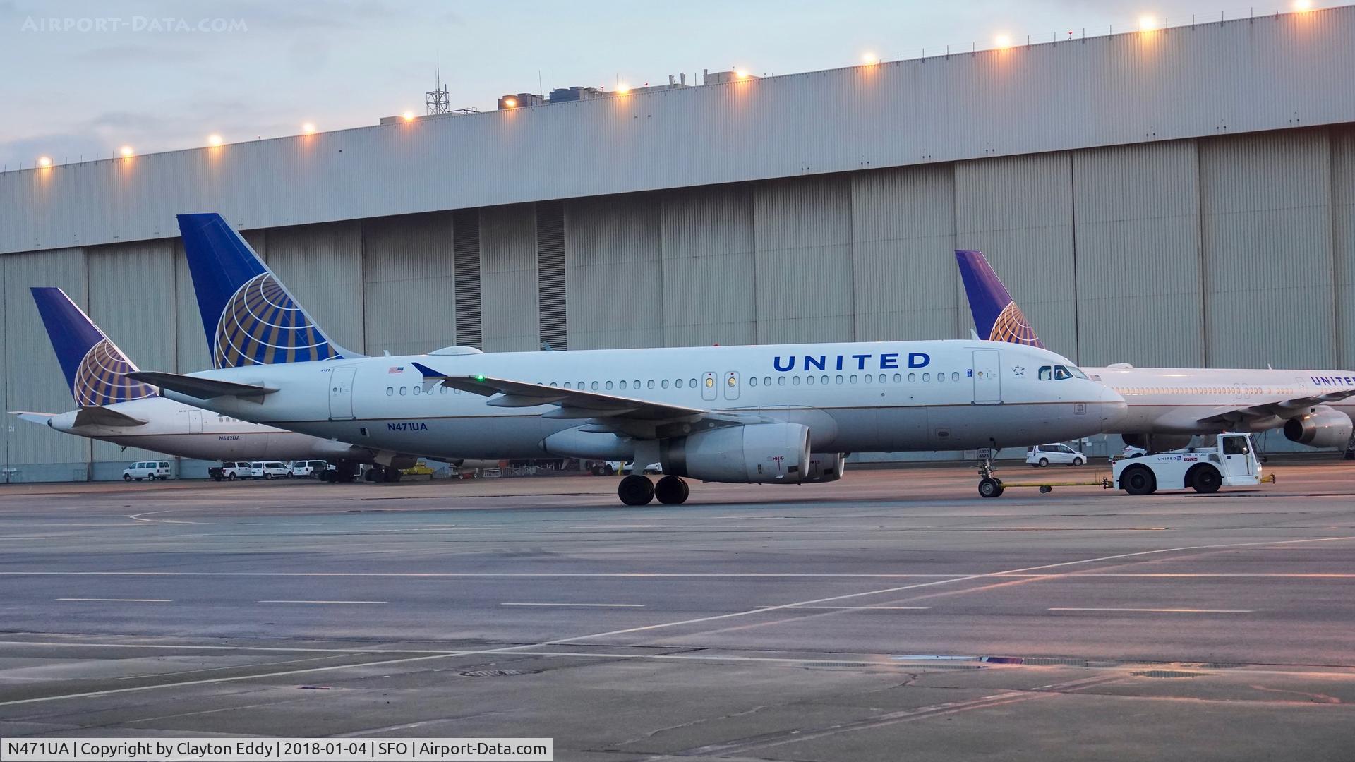 N471UA, 2001 Airbus A320-232 C/N 1432, SFO 2017.