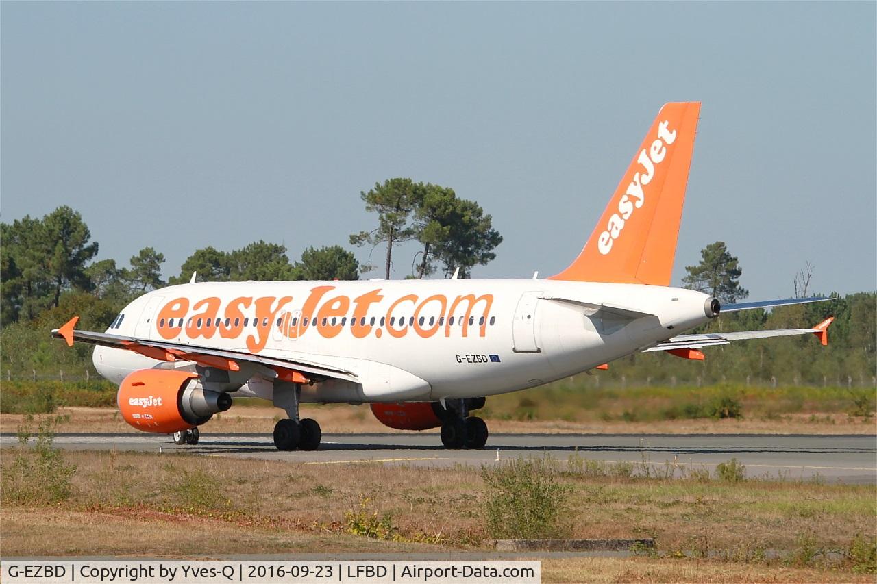 G-EZBD, 2006 Airbus A319-111 C/N 2873, Airbus A319-111, Lining up rwy 05, Bordeaux-Mérignac airport (LFBD-BOD)