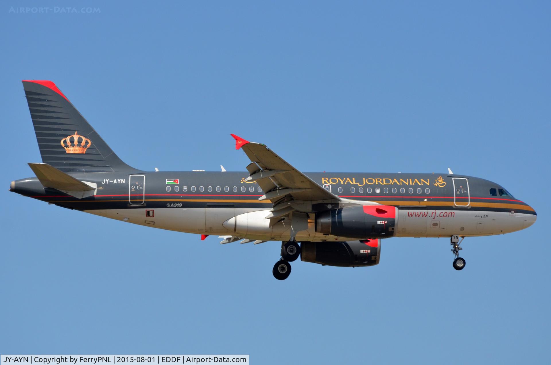 JY-AYN, 2009 Airbus A319-132 C/N 3803, Jordanian A319 landing.