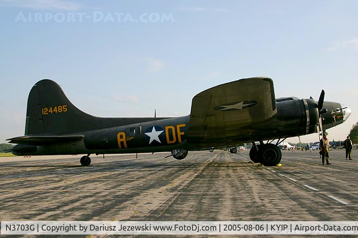 N3703G, 1945 Boeing B-17G Flying Fortress C/N 44-83546-A, Boeing B-17G Flying Fortress 