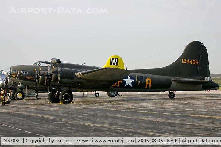 N3703G, 1945 Boeing B-17G Flying Fortress C/N 44-83546-A, Boeing B-17G Flying Fortress 