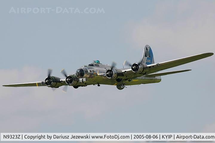 N9323Z, 1944 Boeing B-17G-85-DL Flying Fortress C/N 32155, Boeing B-17G Flying Fortress 