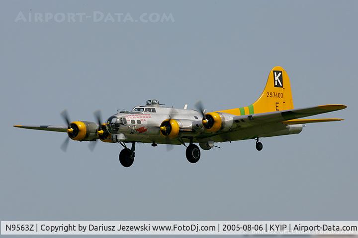 N9563Z, 1944 Boeing B-17G Flying Fortress C/N 32204, Boeing B-17G Flying Fortress 