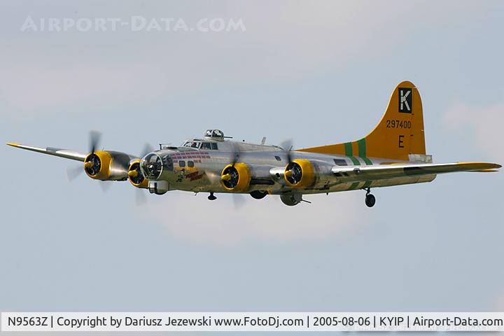 N9563Z, 1944 Boeing B-17G Flying Fortress C/N 32204, Boeing B-17G Flying Fortress 