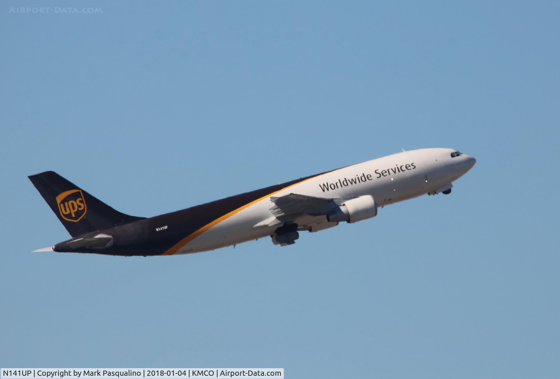 N141UP, 2002 Airbus A300F4-622R C/N 0824, Airbus A300F4-622R