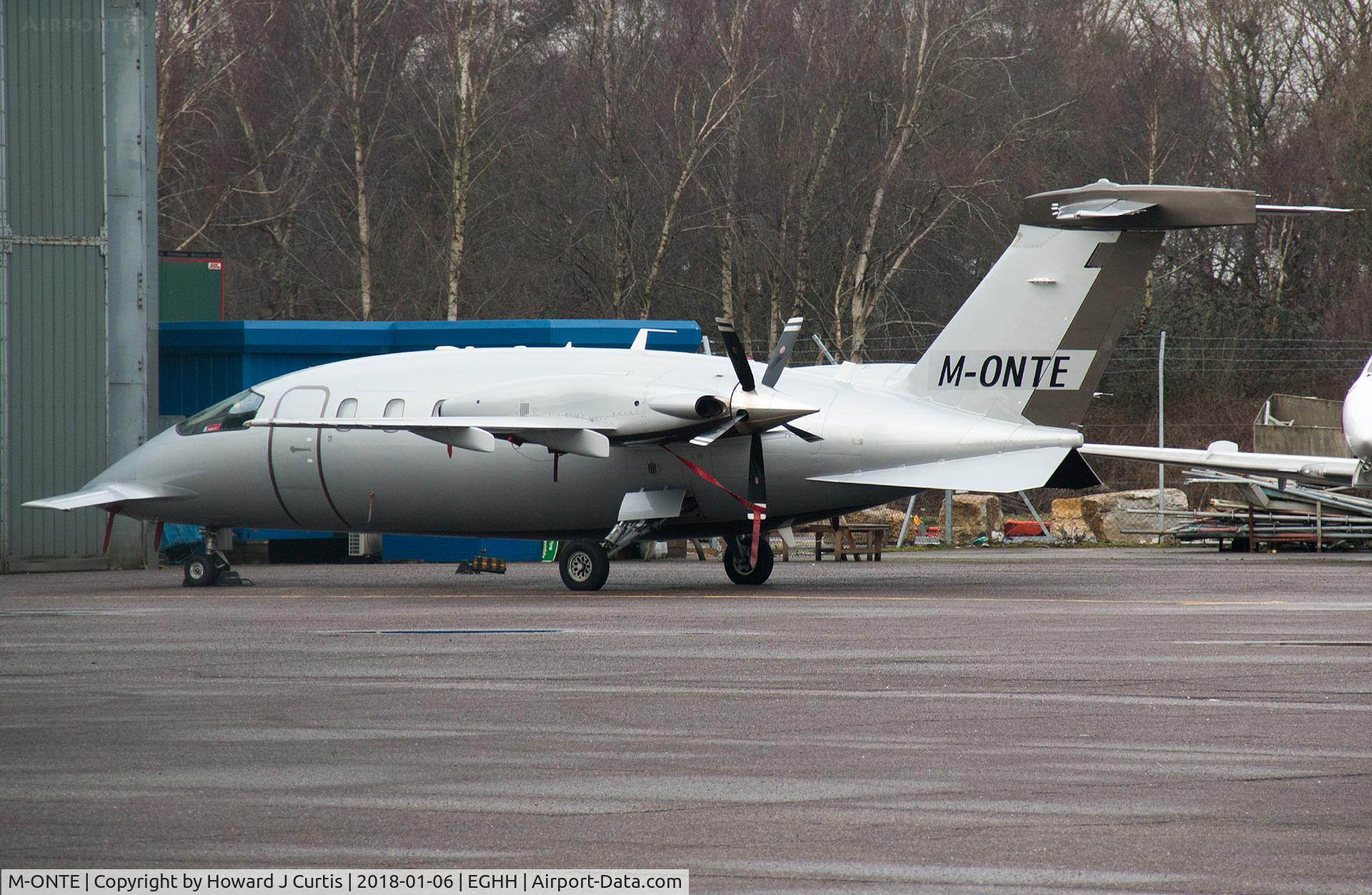 M-ONTE, 2009 Piaggio P-180 Avanti II C/N 1176, Privately owned