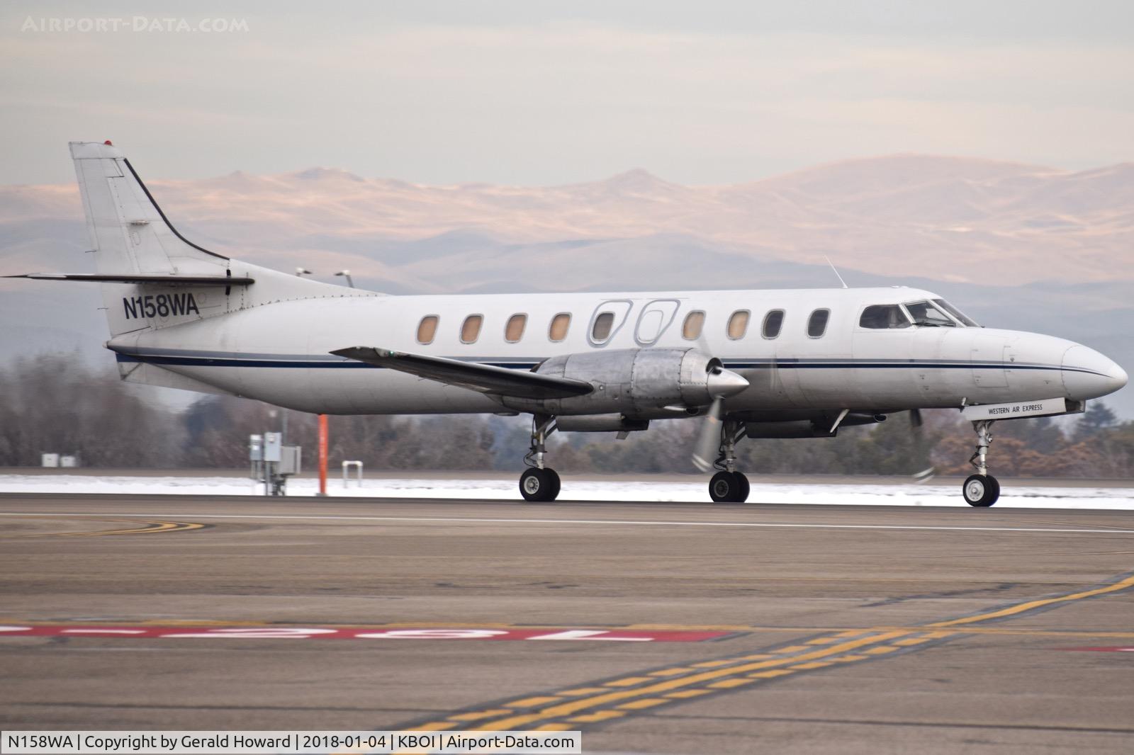 N158WA, 1981 Swearingen SA-226TC Metro II C/N TC-411, Landing roll out on RWY 10R.