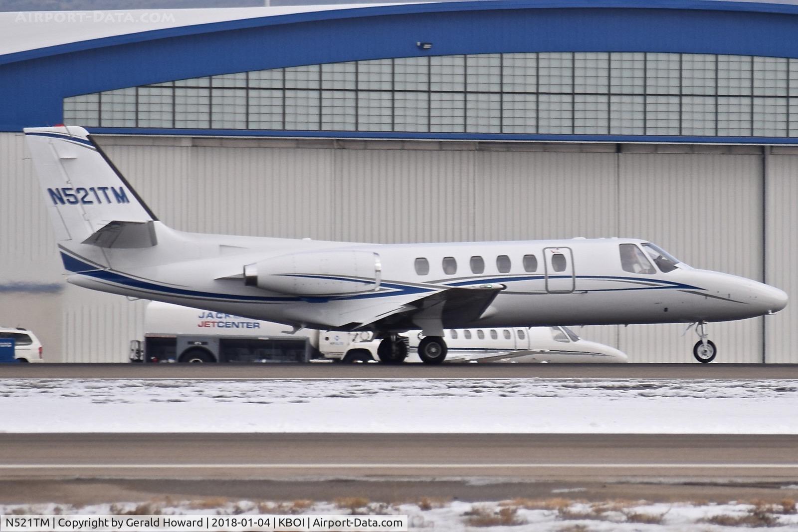N521TM, 1992 Cessna 550 Citation II C/N 550-0705, Take off roll on RWY 10L.