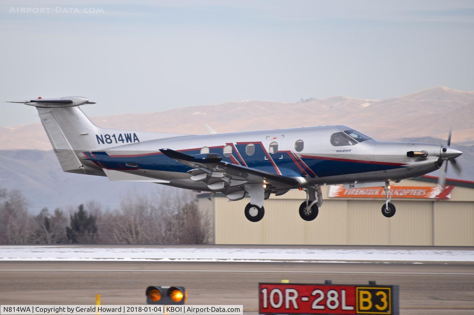 N814WA, 2007 Pilatus PC-12/47 C/N 814, Take off from RWY 10R.