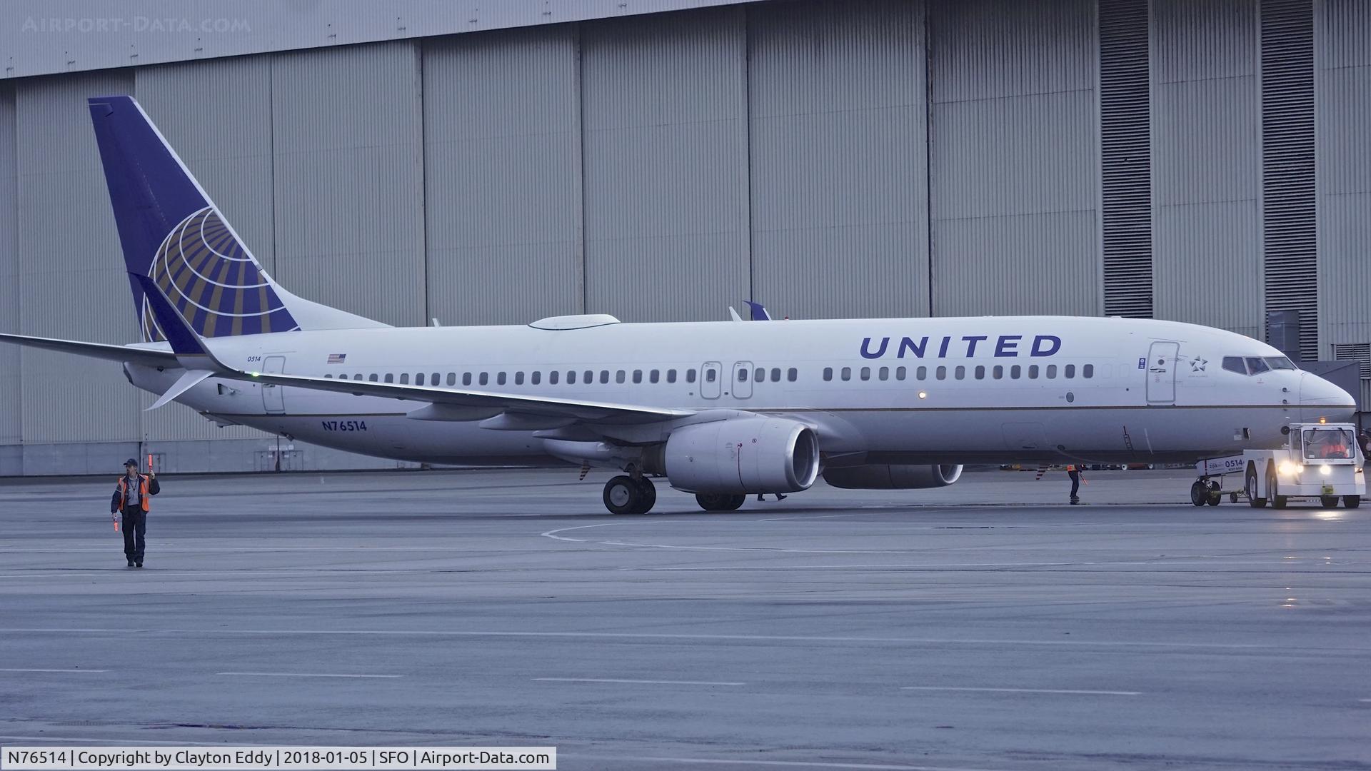 N76514, 2008 Boeing 737-824 C/N 31626, SFO 2018.