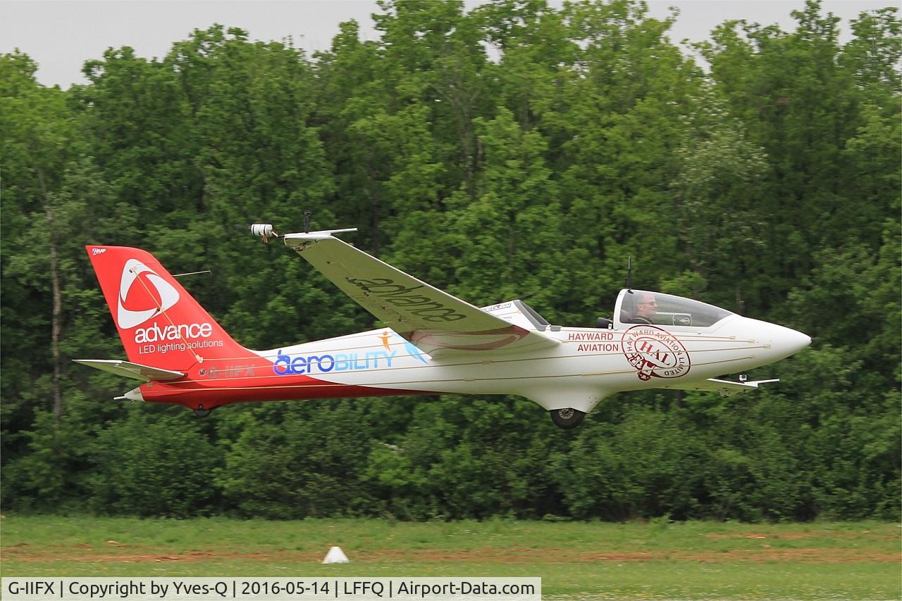G-IIFX, 1998 Marganski MDM-1 Fox C/N 223, Marganski MDM-1 Fox, Landing, La Ferté-Alais airfield (LFFQ) Air show 2016