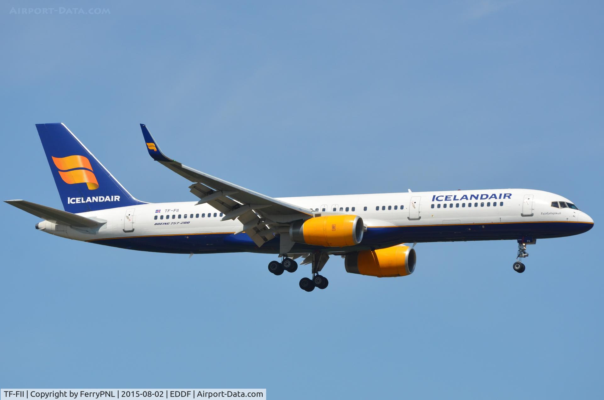 TF-FII, 1990 Boeing 757-208 C/N 24760, Icalandair B752 landing in FRA