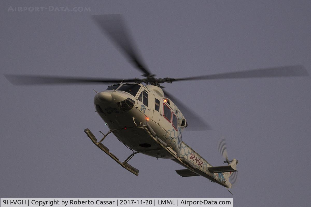 9H-VGH, Bell 412EP C/N 36046, Runway 31