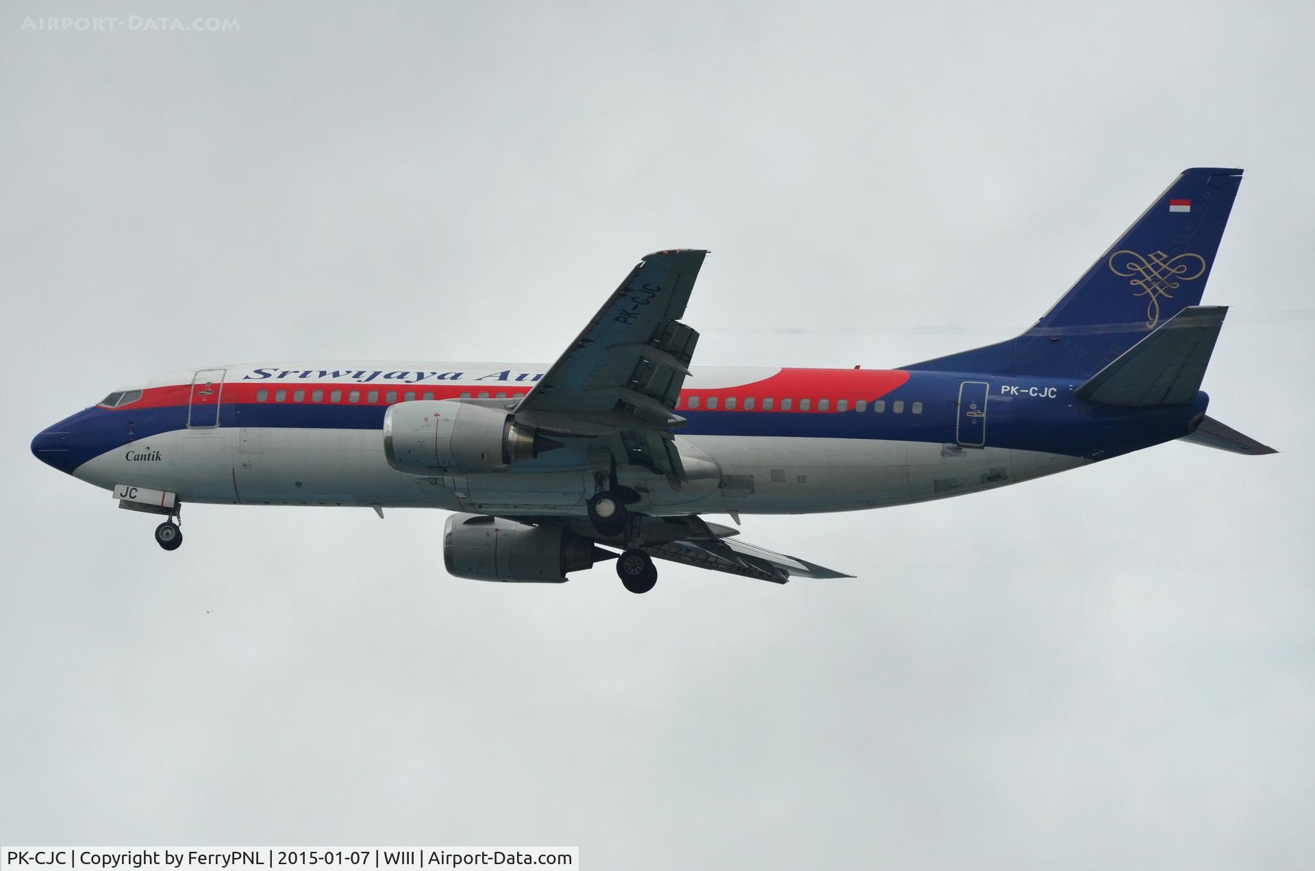 PK-CJC, 1988 Boeing 737-33A C/N 24025, Sriwijaya B733 in old c/s