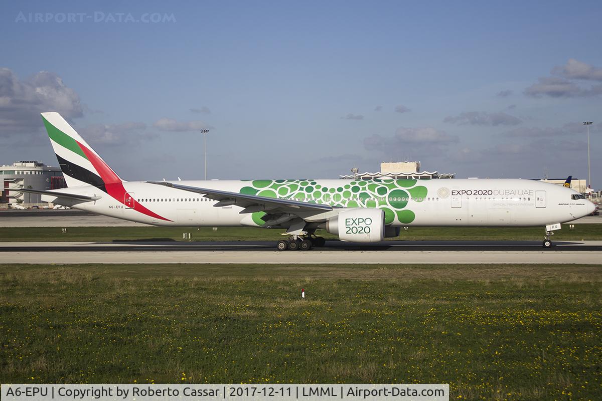 A6-EPU, 2016 Boeing 777-31H/ER C/N 42340, Runway 31 Backtrack