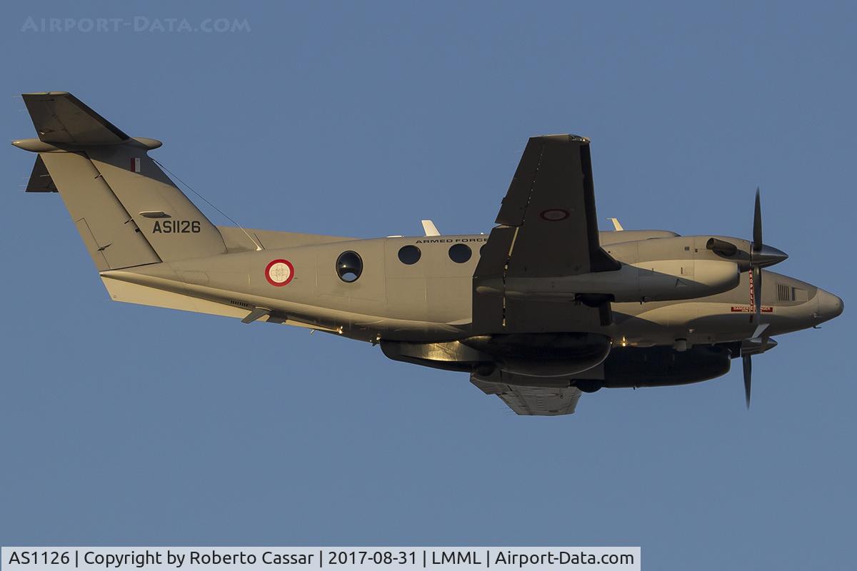AS1126, 2010 Hawker Beechcraft B200 King Air C/N BB-2016, Runway 13