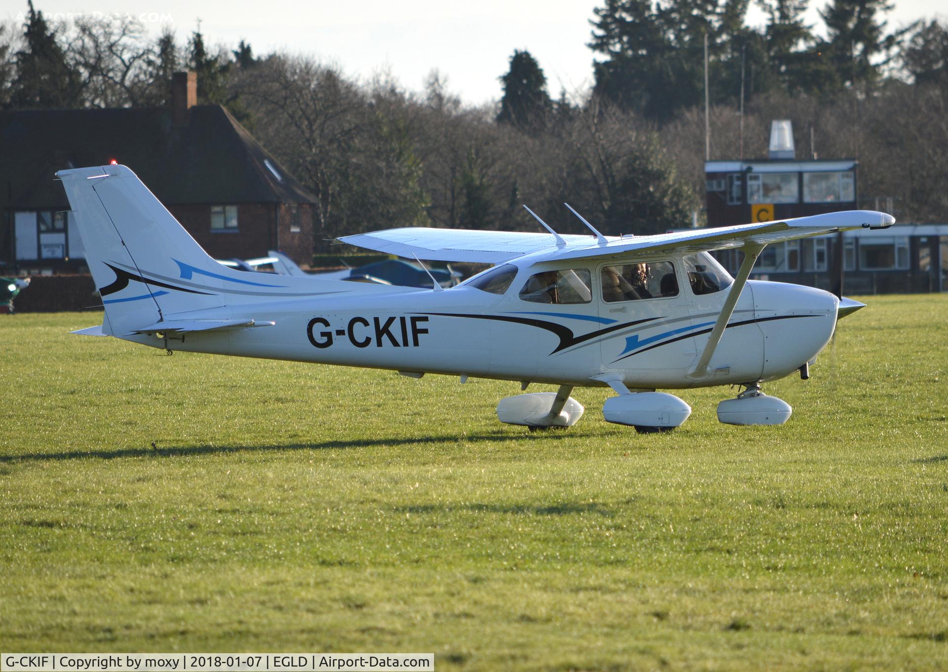 G-CKIF, 2013 Cessna 172S C/N 172S11291, Cessna 172S Skyhawk at Denham. Ex LN-FTJ