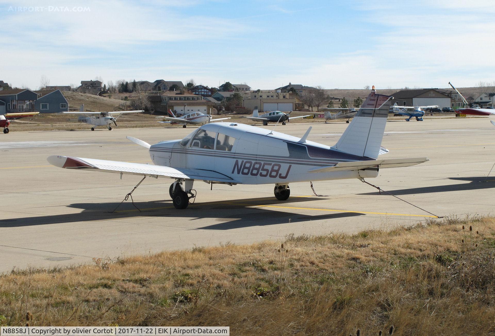 N8858J, 1965 Piper PA-28-180 C/N 28-2928, left side