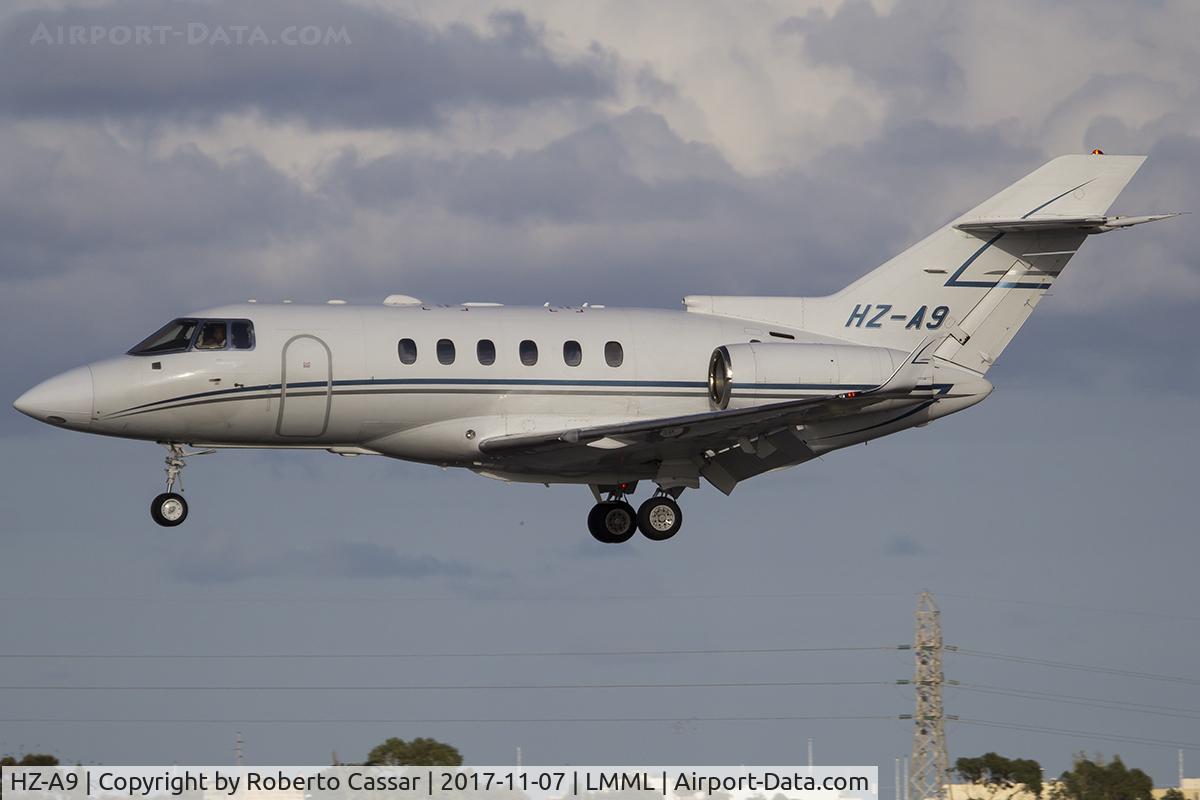HZ-A9, 2010 Hawker Beechcraft 900XP C/N HA-0173, Runway 31