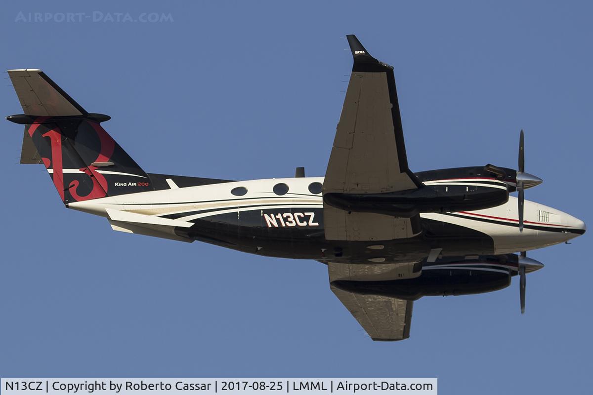 N13CZ, 1980 Beech 200 Super King Air C/N BB-684, Runway 13