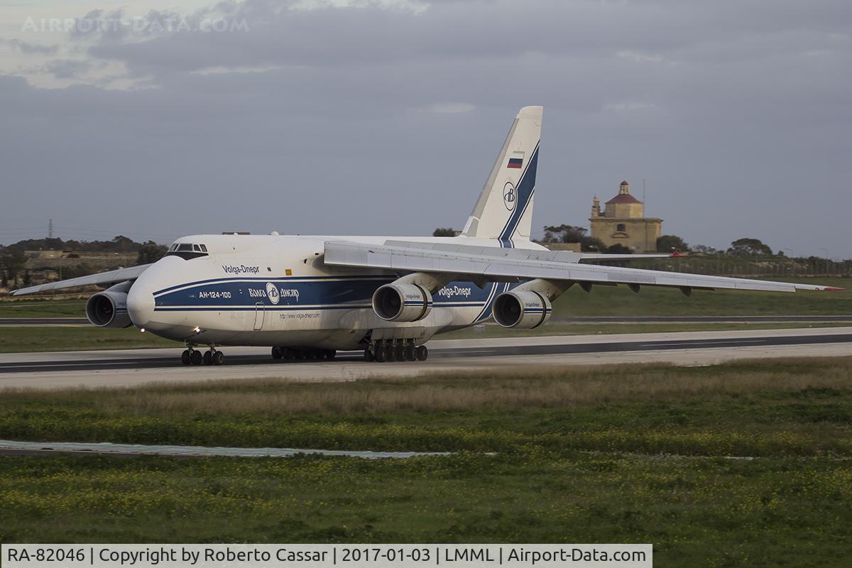 RA-82046, 1992 Antonov An-124-100 Ruslan C/N 9773052255117, Runway 31