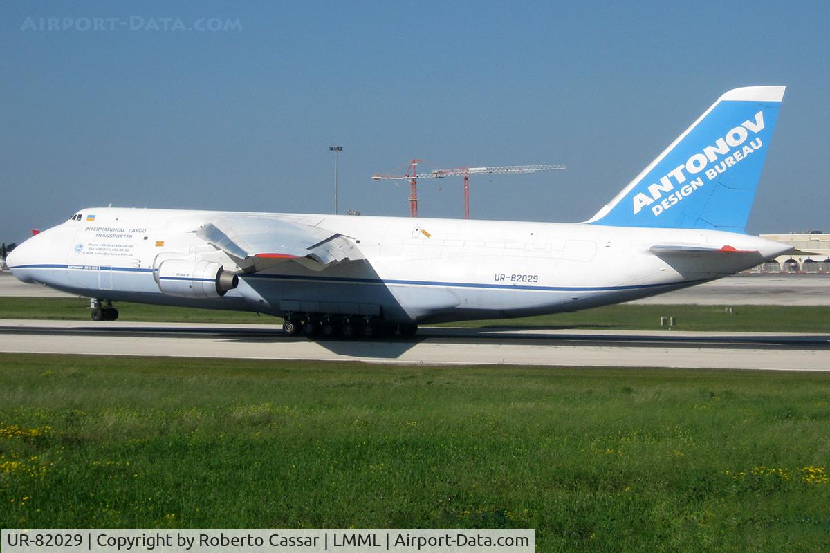 UR-82029, 1991 Antonov An-124-100 Ruslan C/N 19530502630/0210, Runway 31
