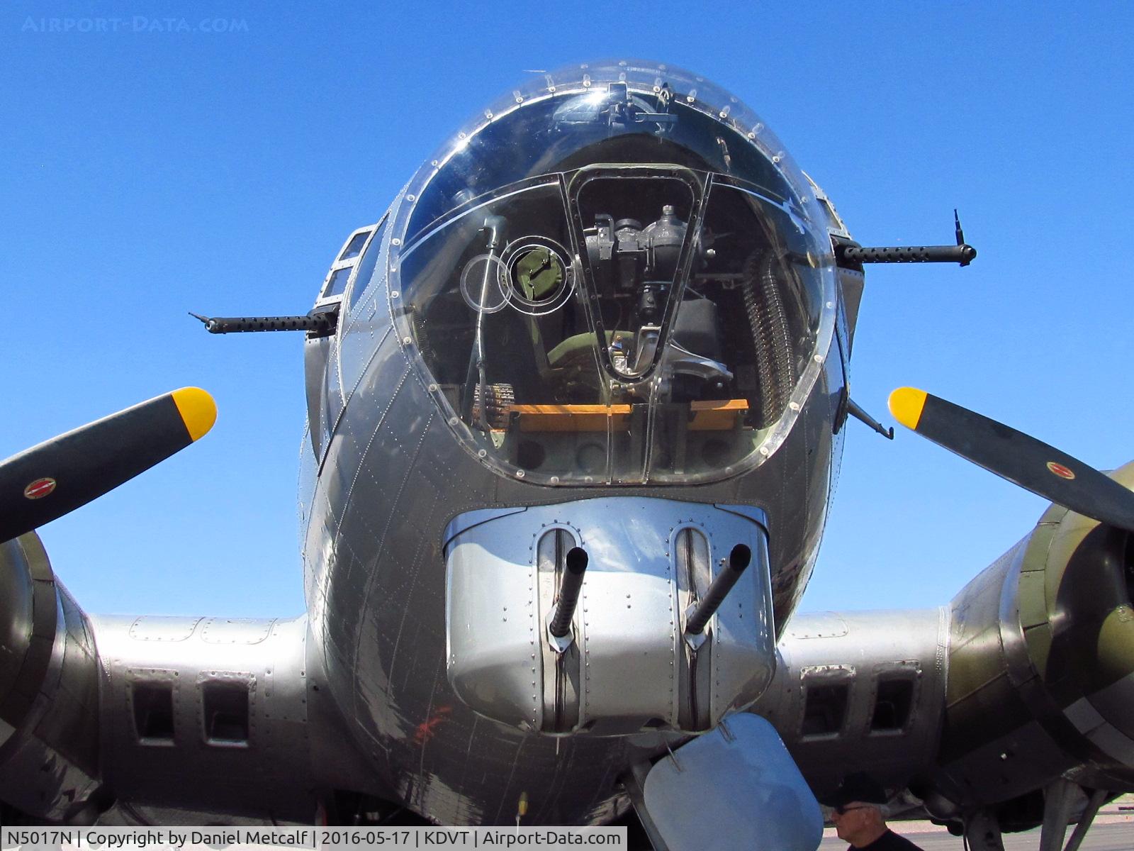 N5017N, 1944 Lockheed/Vega (Boeing) B-17G-105-VE Flying Fortress C/N 8649, The Nose