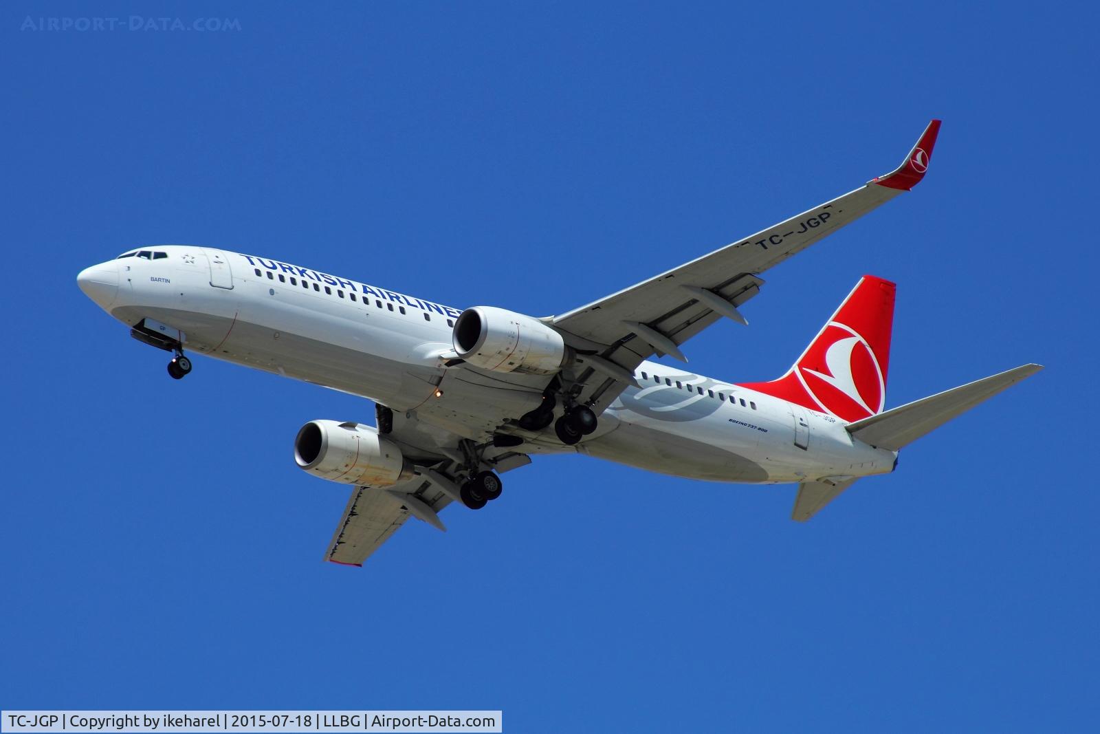 TC-JGP, 2006 Boeing 737-8F2 C/N 34414, THY flight from Istanbul on final.