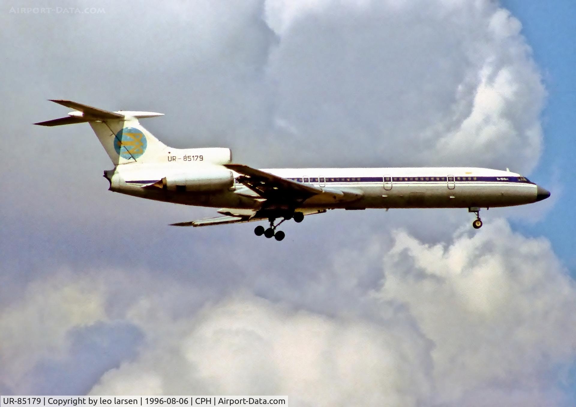 UR-85179, 1976 Tupolev Tu-154B-1 C/N 76A179, copenhagen6.8.1996