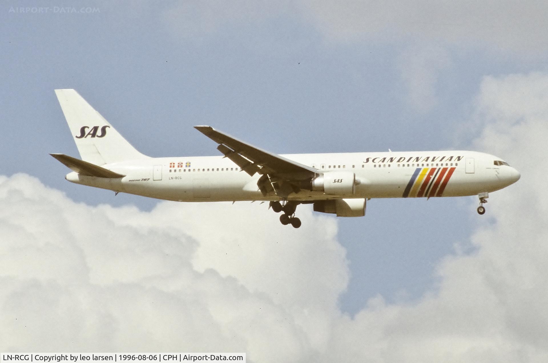 LN-RCG, 1989 Boeing 767-383/ER C/N 24475, Copenhagen 6.8.1996