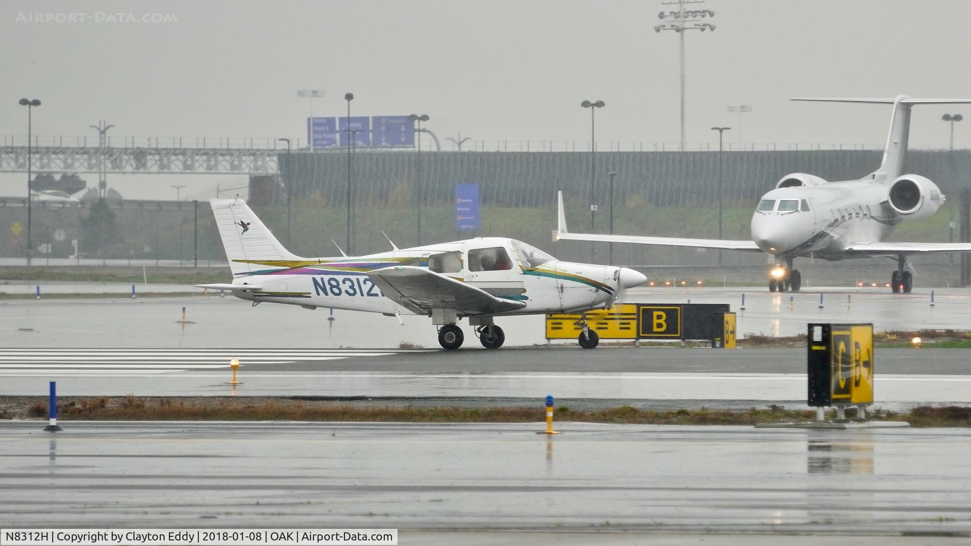 N8312H, 1982 Piper PA-28-161 Warrior II C/N 28-8316020, OAK 2018.