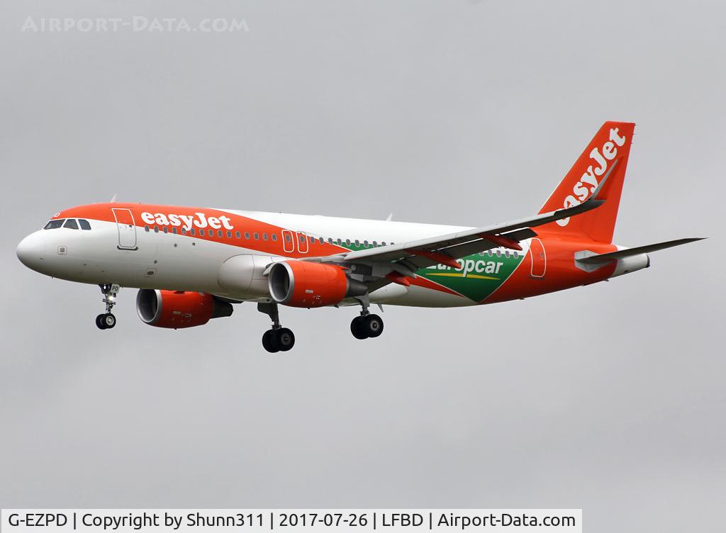 G-EZPD, 2015 Airbus A320-214 C/N 7040, Landing rwy 23