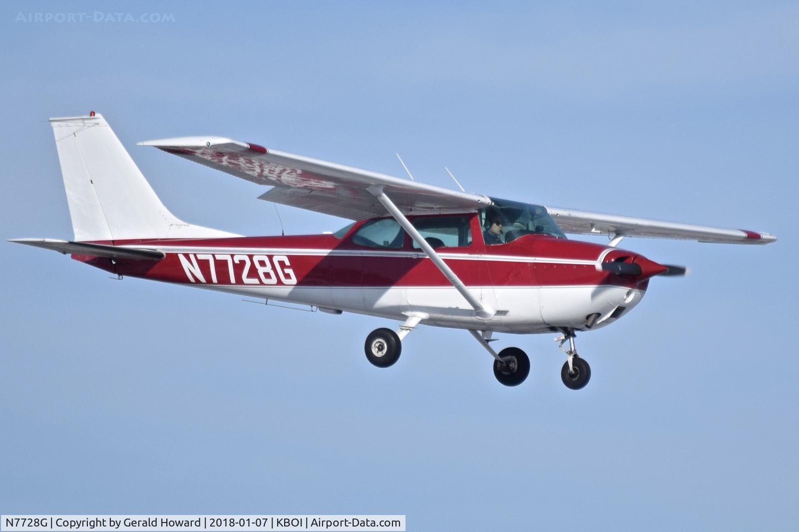 N7728G, 1970 Cessna 172L C/N 17259428, Landing RWY 10R.