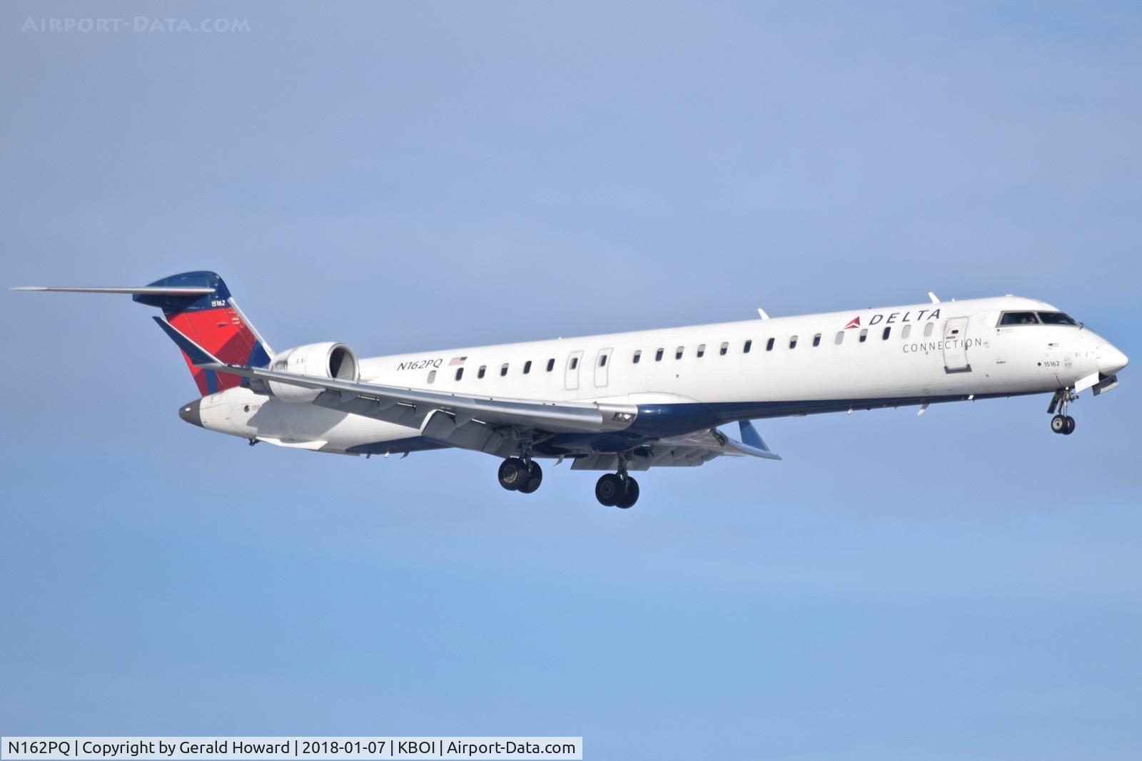 N162PQ, 2008 Bombardier CRJ-900ER (CL-600-2D24) C/N 15162, On approach for RWY 10L.