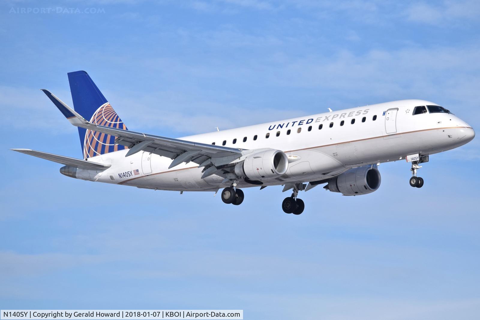N140SY, 2015 Embraer 175LR (ERJ-170-200LR) C/N 17000470, On final for RWY 10L.