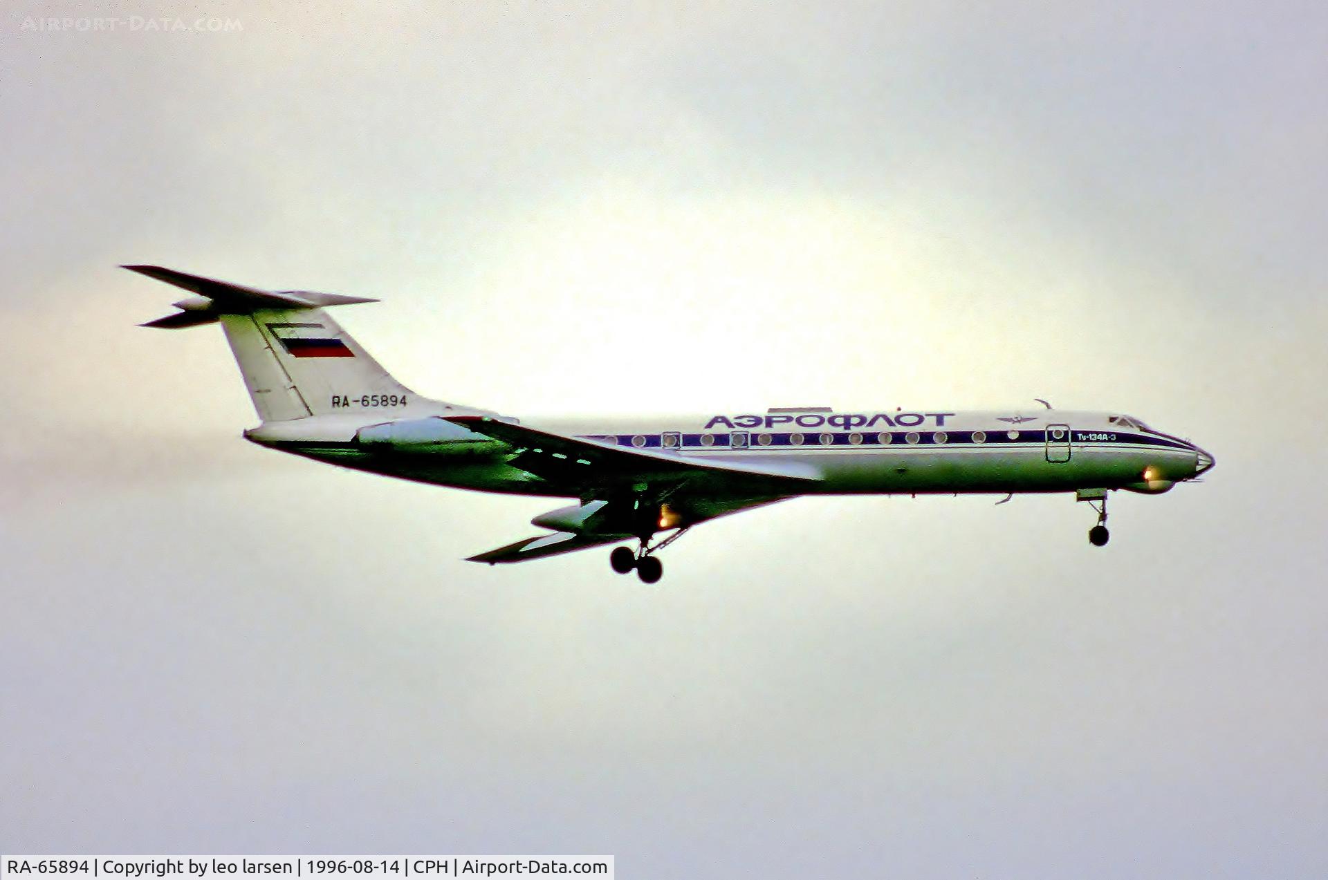 RA-65894, 1975 Tupolev Tu-134A-3 C/N 40130, Copenhagen 14.8.1996