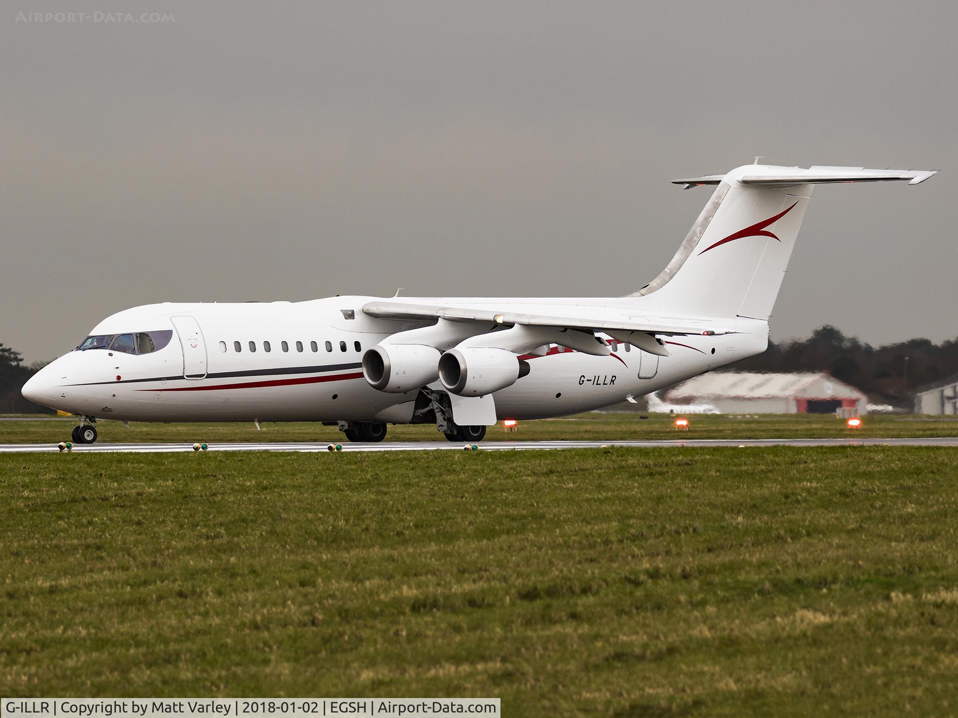 G-ILLR, 2000 British Aerospace Avro 146-RJ100 C/N E3379, Departing Norwich