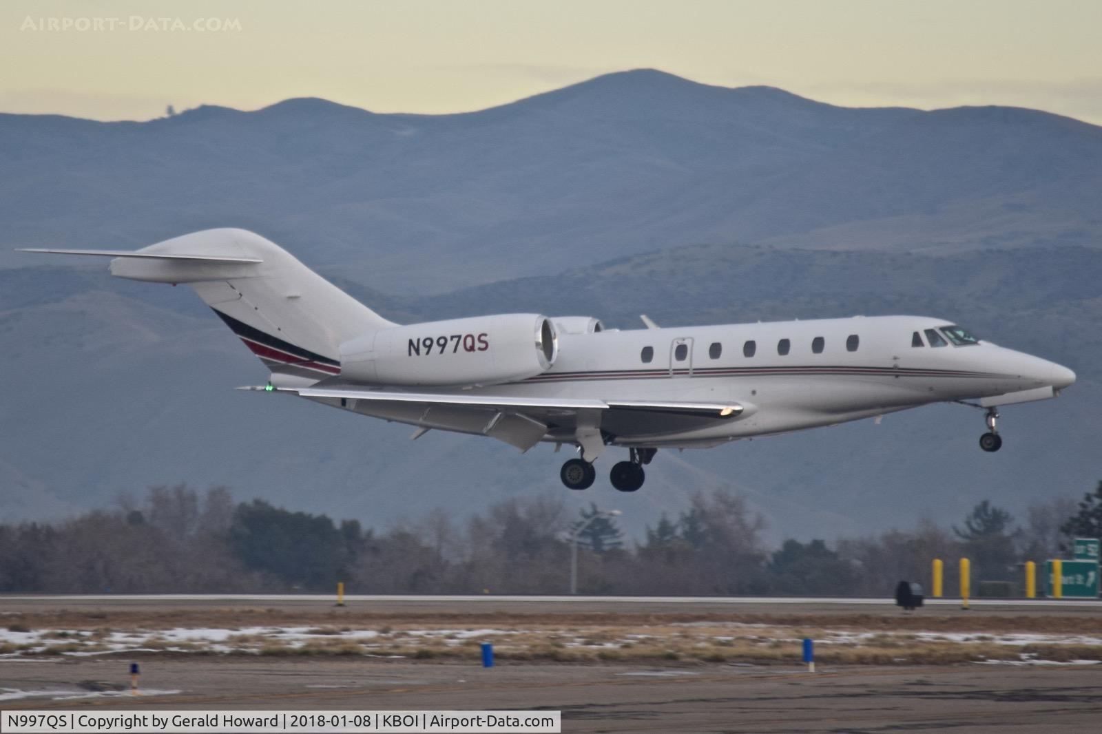 N997QS, 2002 Cessna 750 Citation X C/N 750-0208, Landing RWY 10R.