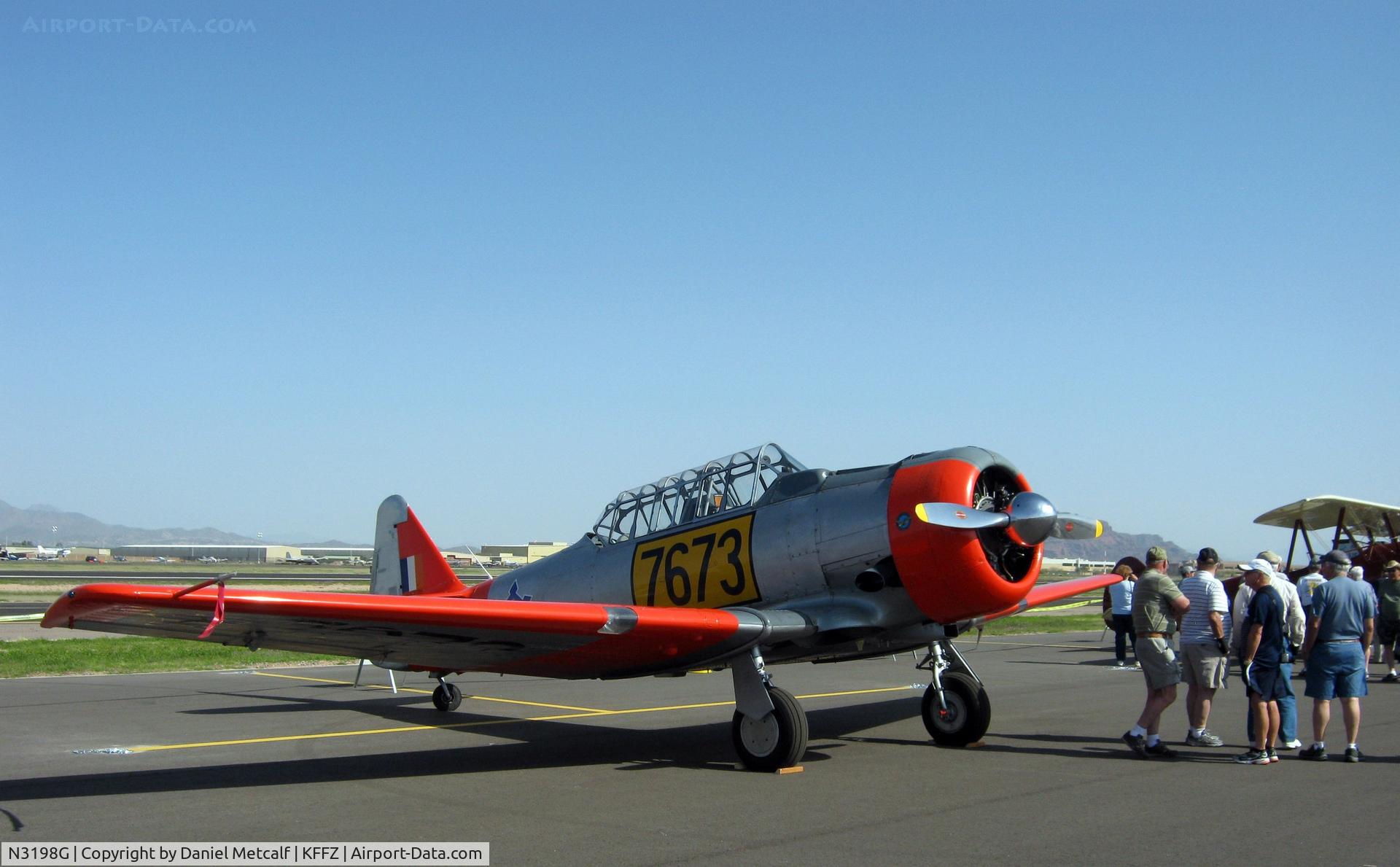 N3198G, 1942 North American AT-6B Texan C/N 84-7721, Falcon Field Municipal Airport Open House 2013