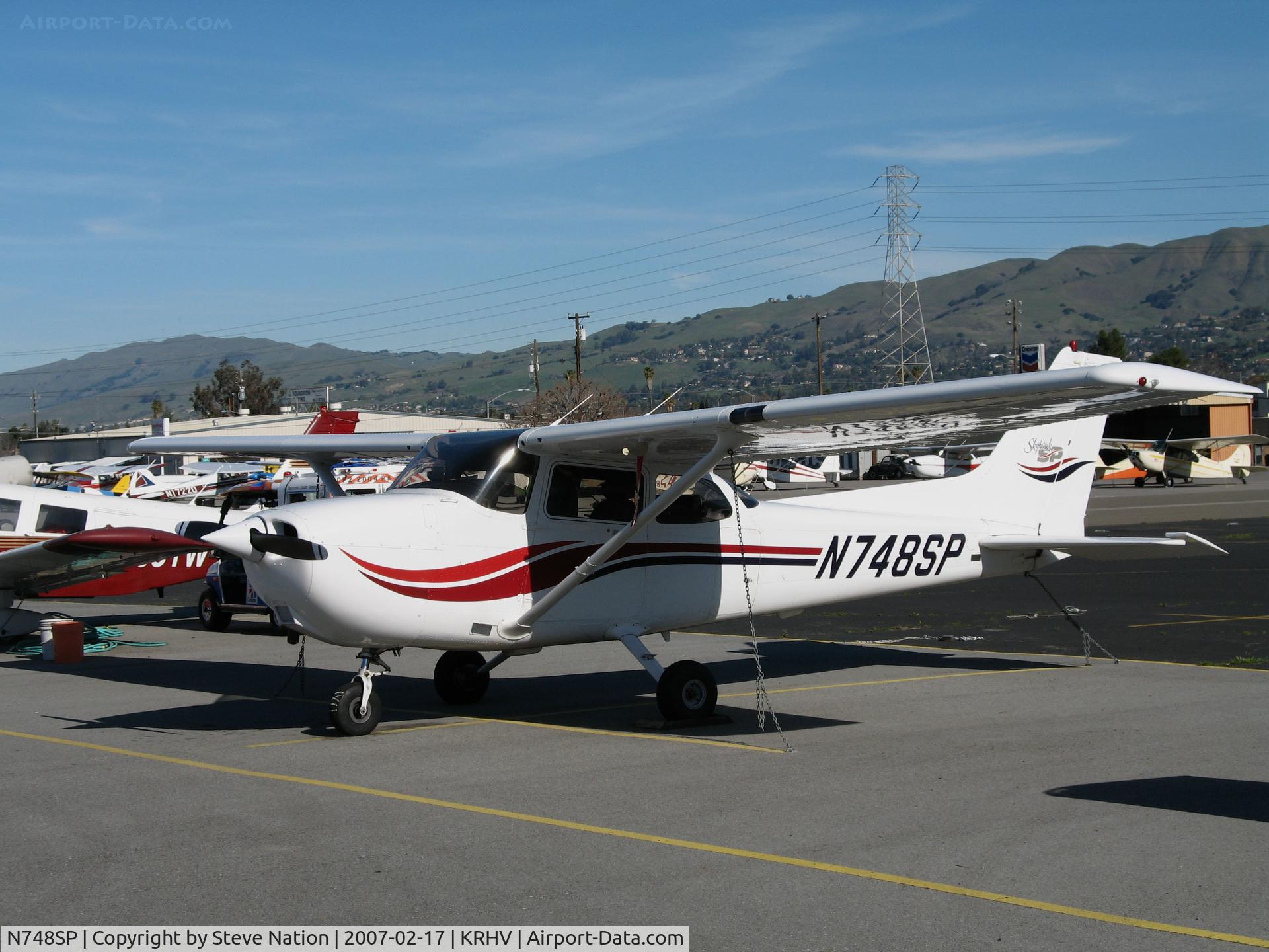 N748SP, 2000 Cessna 172S C/N 172S8682, 2000 Cessna 172S Skyhawk @ Reid-Hillview Airport (San Jose), CA