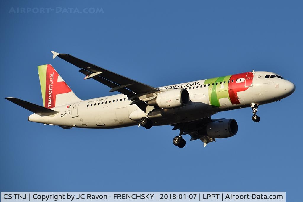 CS-TNJ, 2000 Airbus A320-214 C/N 1181, Florbela Espanca