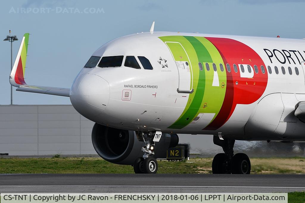 CS-TNT, 2009 Airbus A320-214 C/N 4095, Rafael Bordalo Pinheiro